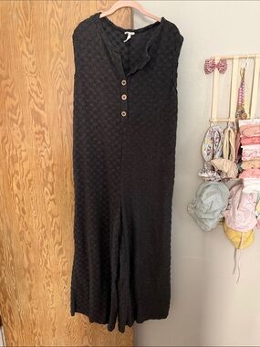 BiBi Black Textured Sleeveless Jumpsuit
